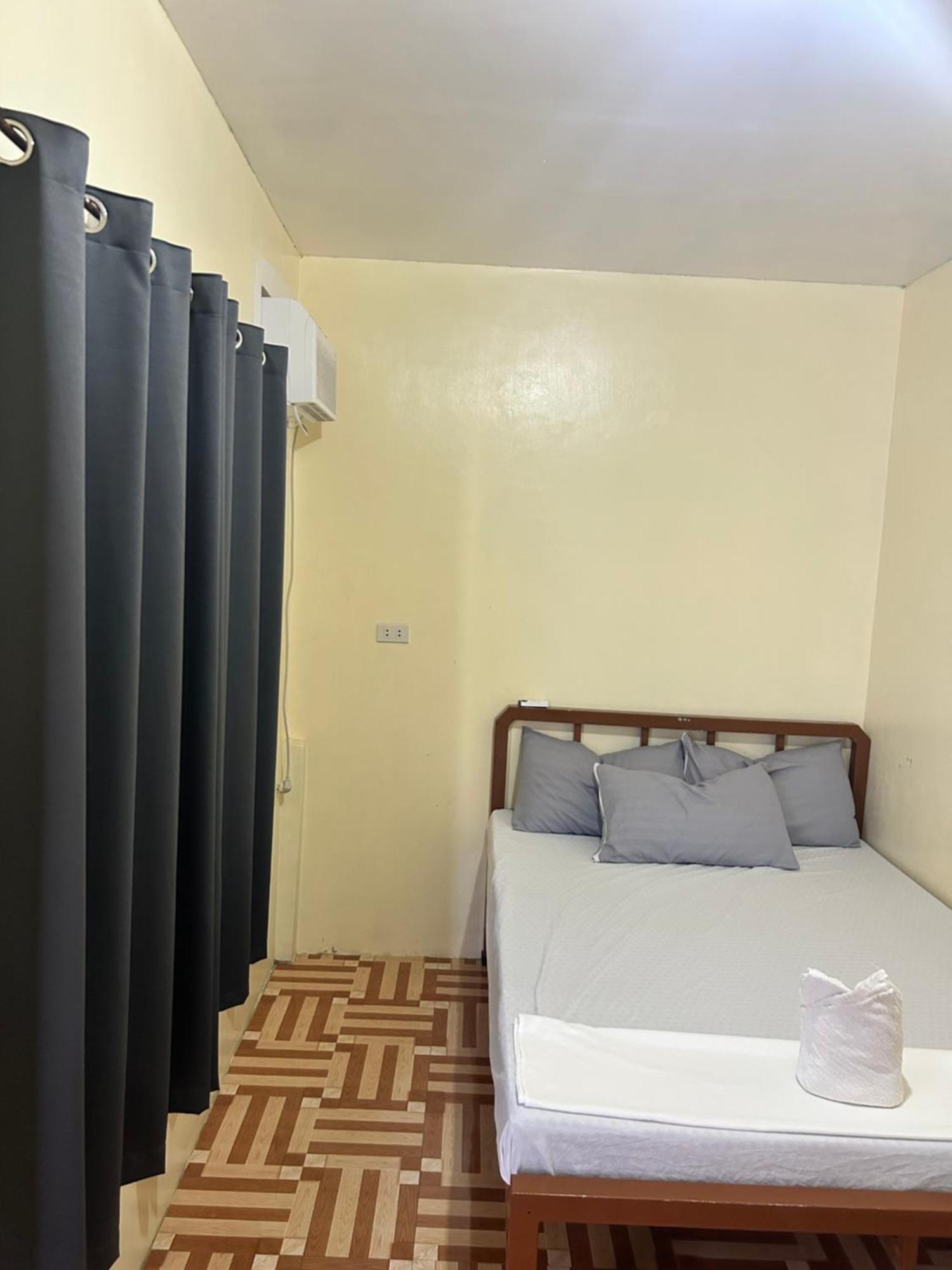 Carillo Guest House Coron Exterior foto
